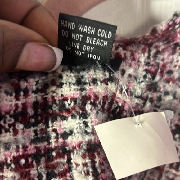 Open Knit Shawl - Picture 5 of 5